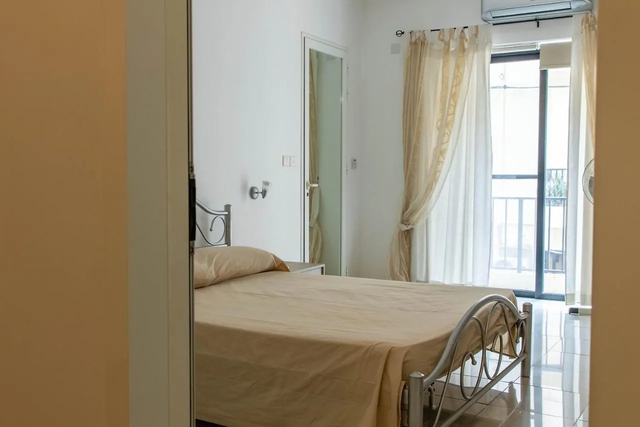 Spacious 3-Bedroom Apartment 30 Seconds From Sea Marsaskala